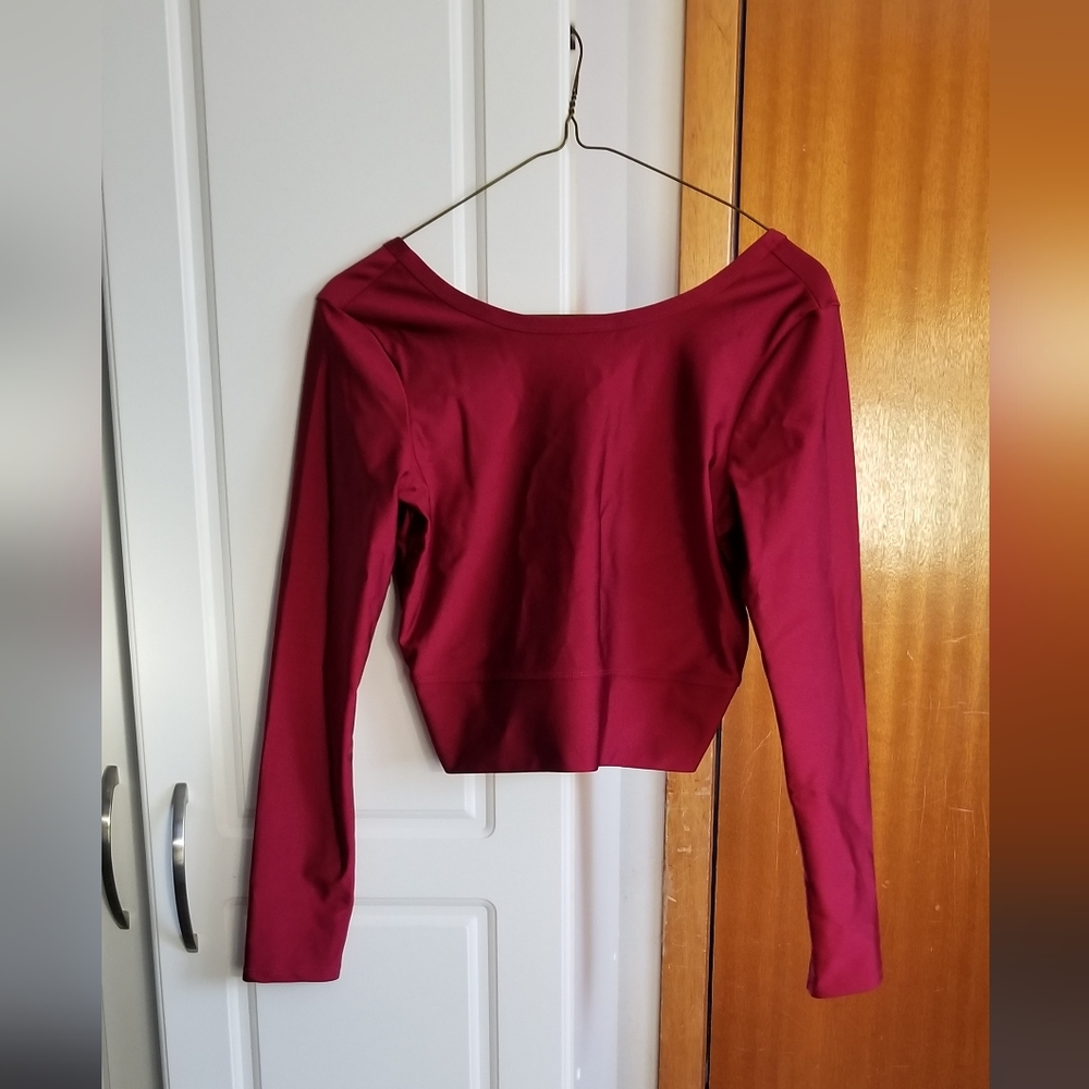 👙Kyodan long sleeved athletic top